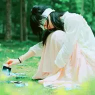 蒙眼睛的头像女唯美的伤感蒙眼女生头像图片