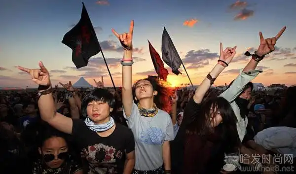 嗨起来,美奇丝告诉你迷笛,草莓音乐节这样才好玩