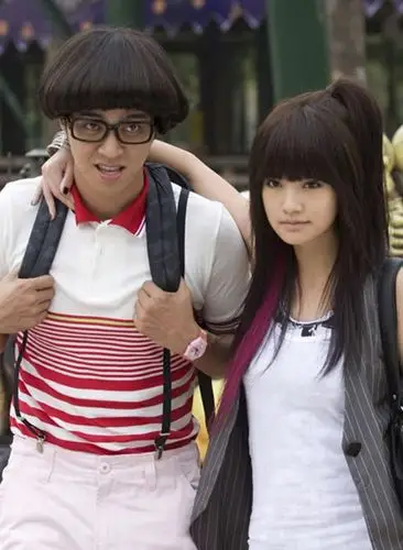 杨丞琳夸罗志祥帅合作新剧释前嫌图