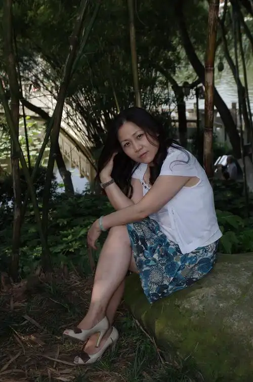 再晒晒老婆的照片.177 832