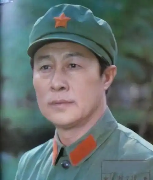 纪实王心刚高龄92岁与病妻白头偕老儿女傍膝很幸福