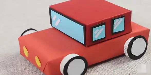 幼儿园手工小汽车做法矿泉水瓶,幼儿园手工小汽车做法,幼儿园手工小