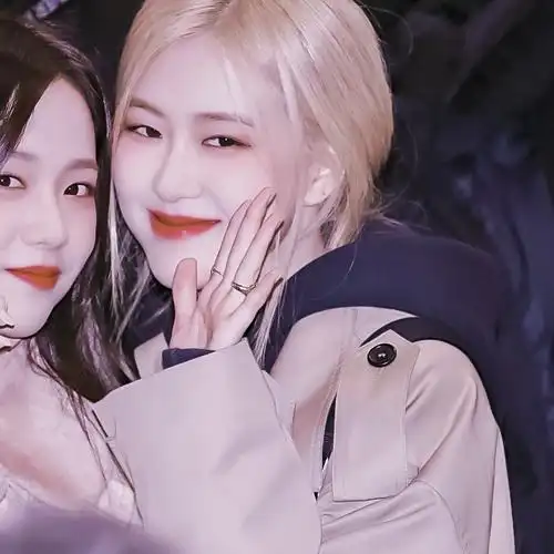 rose朴彩英xjisoo金智秀