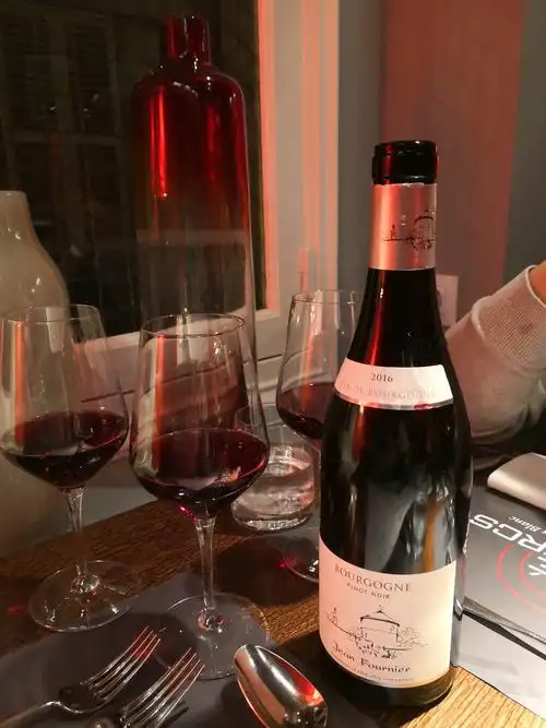 美酒美食,一定要到法国第戎 - 简书