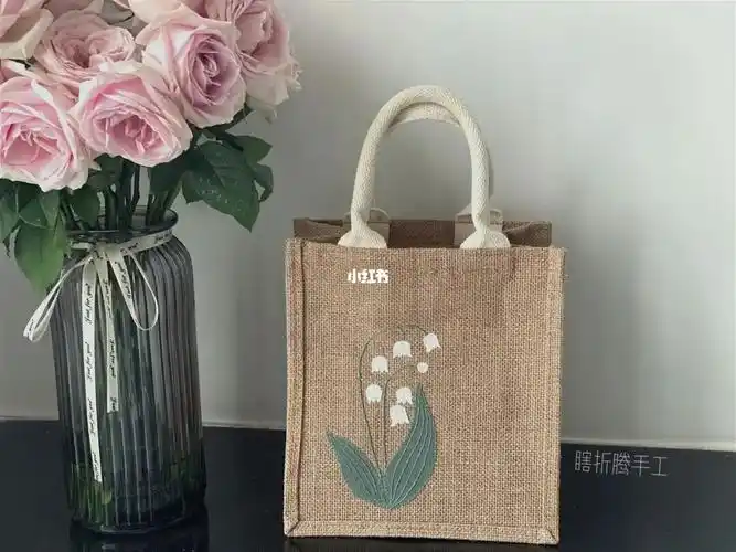 刺绣 muji麻袋改造 铃兰 附线稿_线稿_刺绣_铃兰_无印良品怎么样_胸针