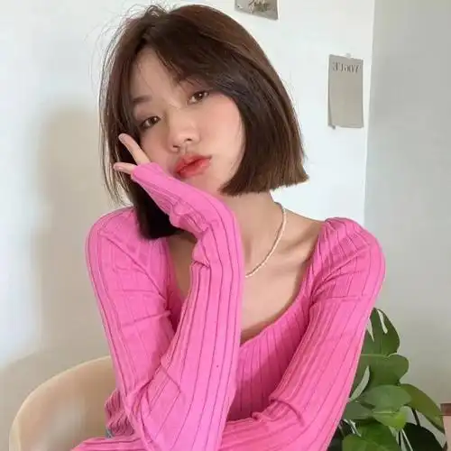 好看的中分短发