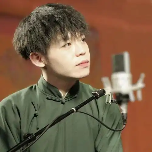 今日壁纸孙九芳