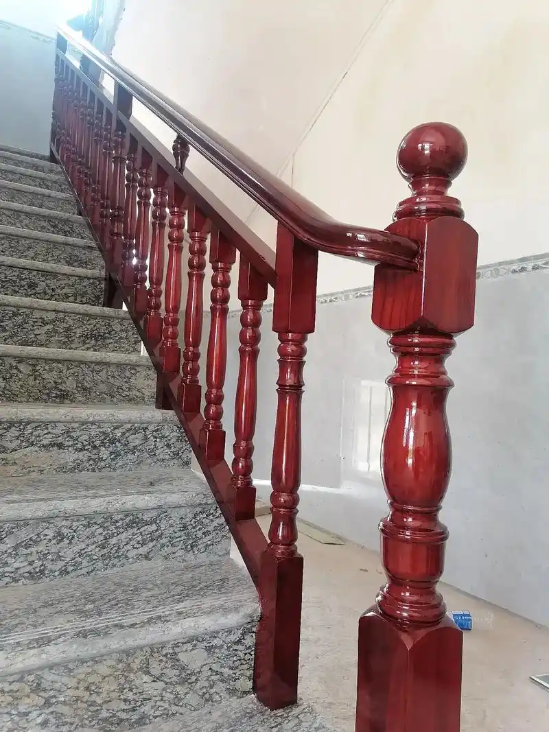 实木楼梯扶手弯头纯手工打造随手一拍都是美景