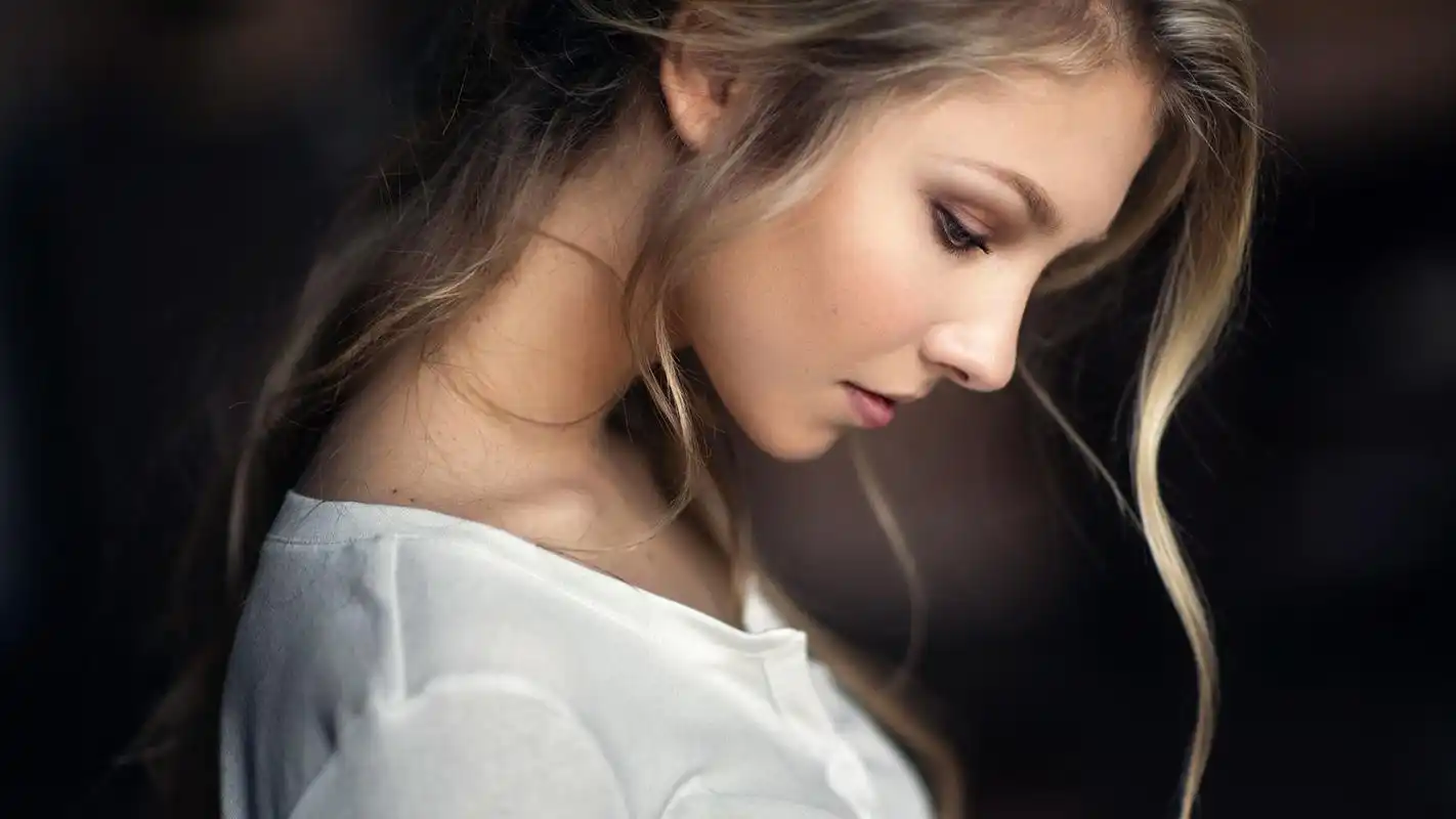 首页 桌面壁纸 美女壁纸 欧美女生高清电脑壁纸图片第二辑