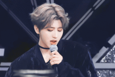 蔡徐坤超a动图 - 堆糖,美图壁纸兴趣社区