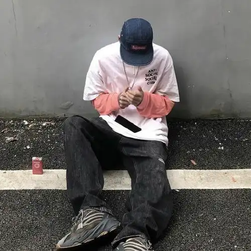 有没有哪位大佬有好看的男生头像