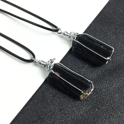 天然水晶黑碧玺原石吊坠绕丝黑碧玺电气石柱原石原矿吊坠