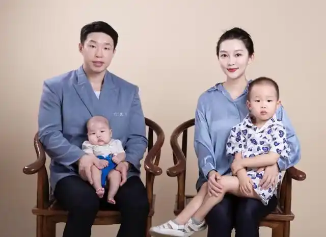 如果"三哥"孔云龙不曾骑摩托出车祸,放鞭炮被炸伤,可能早就红了.