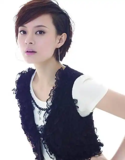 最近,有消息称孙俪已经怀孕了,并且都已经有几个月.