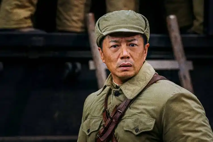 《长津湖》中描写的抗美援朝就是一场并肩作战的"钢铁战斗"邂逅了谈子