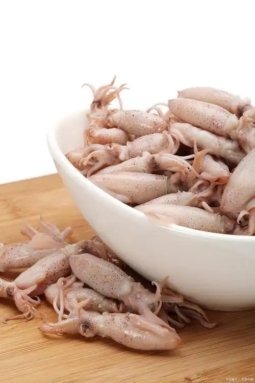 随着人们生活水平的提高,鱿鱼作为一种营养丰富的海鲜产品,越来越受到