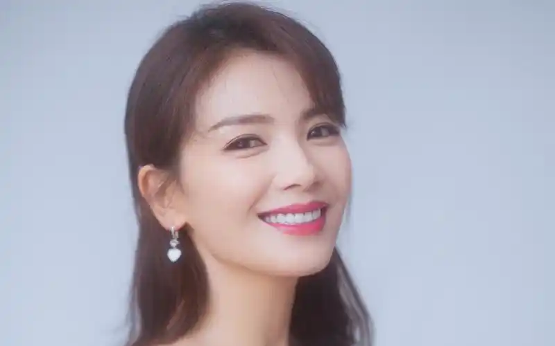 刘涛唯美仙气写真桌面壁纸