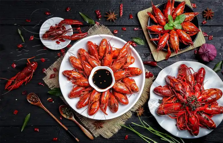 怪百味麻辣小龙虾|摄影|产品摄影|怪百味火锅 - 原创作品 - 站酷