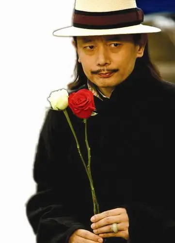 《让子弹飞》葛优成"绿叶" 三巨头斗智斗勇