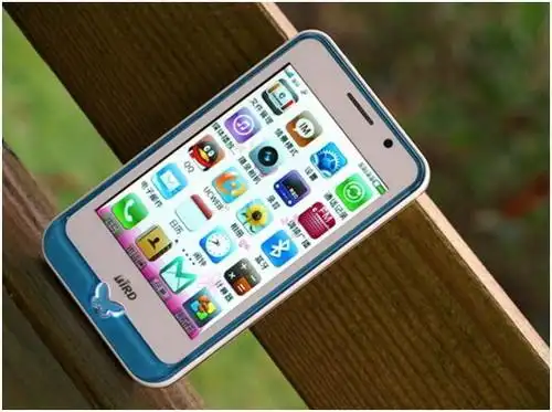 清新小蝴蝶波导全触屏手机f800评测