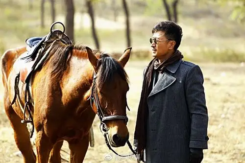 张笑君《东风破》狂吸粉 演绎铁血硬汉3.0时代