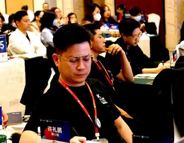 龙行营销傅志军老师受邀时代华商授课破解中小企业营销难题