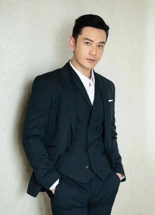 2021年春天,黄晓明认真告诉父母,说他打算与杨颖分开.