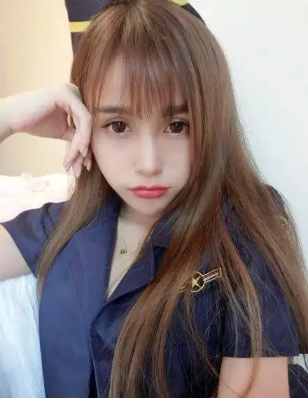 18岁游戏女主播夏美酱自拍私房照图集