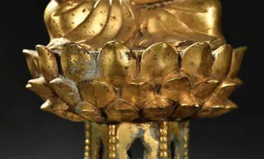 唐代铜鎏金佛造像