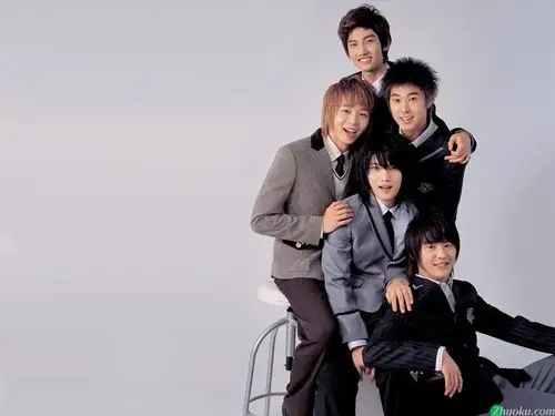 东方神起五个人的合照,唯美一些,清晰一点,要大图