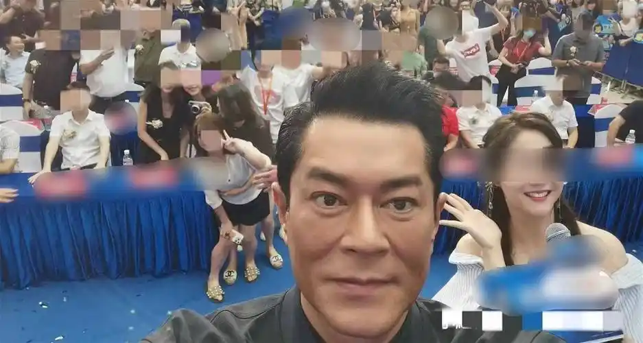 52岁古天乐近照曝光真实状态 获激赞神颜"侧面太帅"