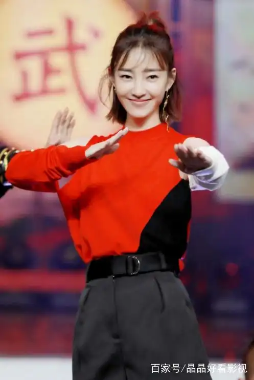 "冷美人"笑容温暖到你了吗?早期的王丽坤,"斩男笑"很迷人!