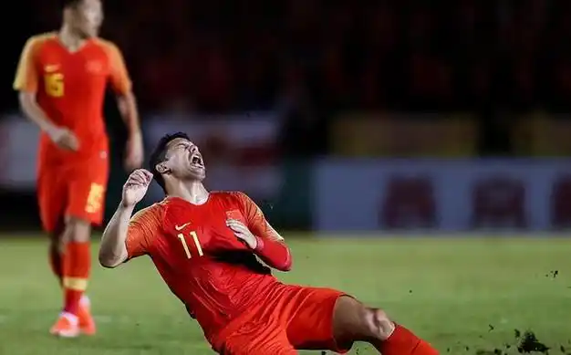 艾克森应学习阿森纳哈弗茨要学会自我救赎