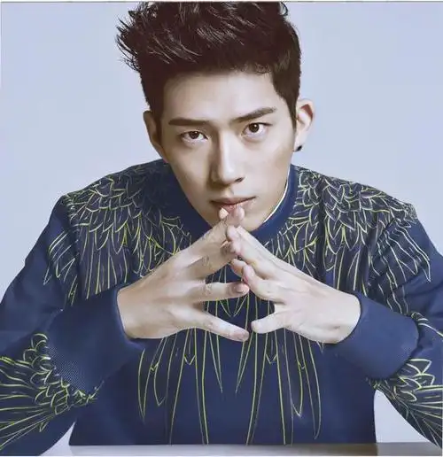 怎么评论隐秘而伟大李易峰演技(比较80后六个当红男演员演技)(9)