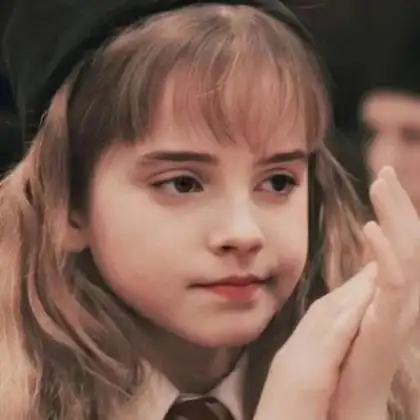 欧美萝莉头像精致的欧美小姑娘头像