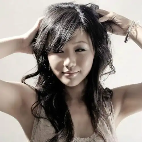 孙露个人背景资料曝光 孙露是东北人唱歌却是治愈系风格