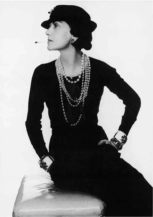 可可·香奈儿,1935年