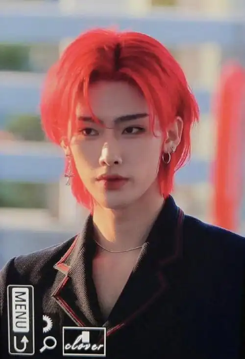 我趣银发惊艳红发张扬沈泉锐是什么天选撕漫男