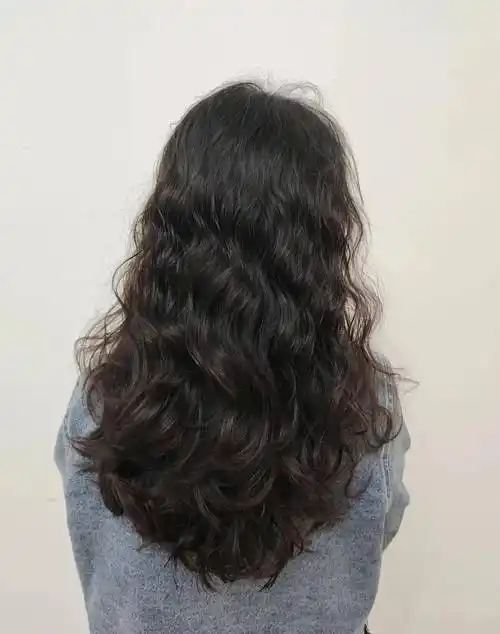 春风吹不乱的发型免打理法式烫发懒人必备