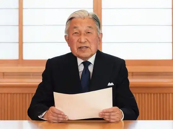 社北京8月9日新媒体专电(记者张代蕾)日本天皇明仁8日发表全国讲话