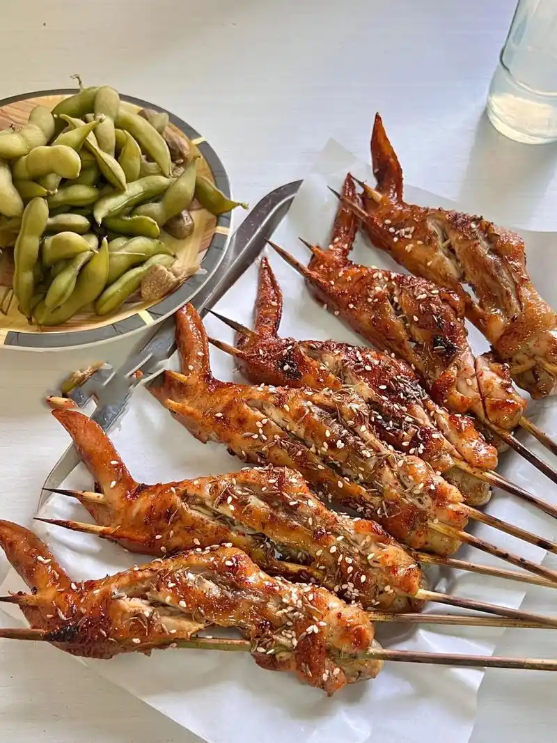 太原北城开了十几年的烤鸡翅 没白跑一趟 在北面开了十多年的烤鸡翅