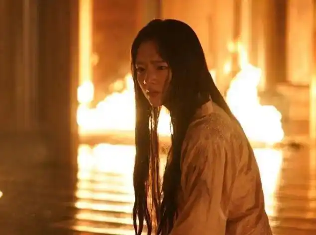 宋仁宗也无可奈何,只能将公主的下人全部遣散,将"罪魁祸首"梁怀吉发配