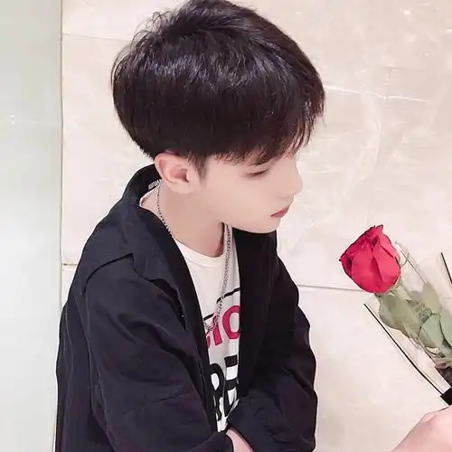 三色堇儿自调侧脸男头