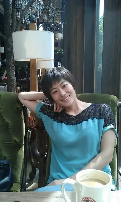 央视解说忘关话筒:张萌萌私照大曝光