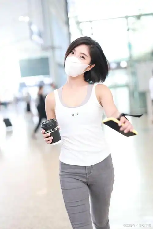 赵奕欢不再是那个青春期的女孩,但她的变化让人惊讶