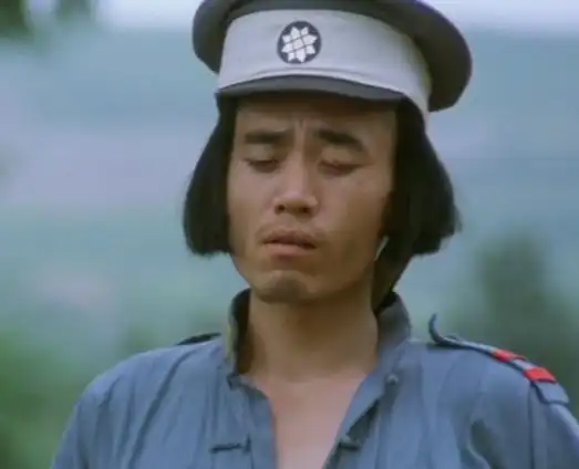 梁家辉开拖拉机,刘德华被扇耳光:真正的农民,就是这样吗