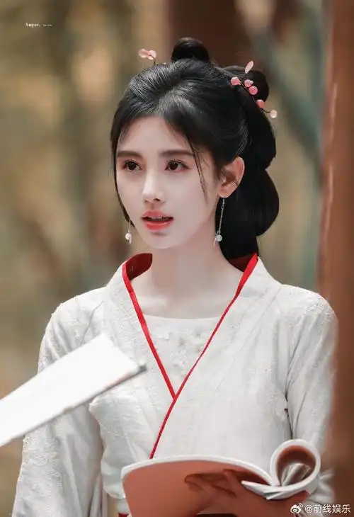 鞠婧祎天选古装女主