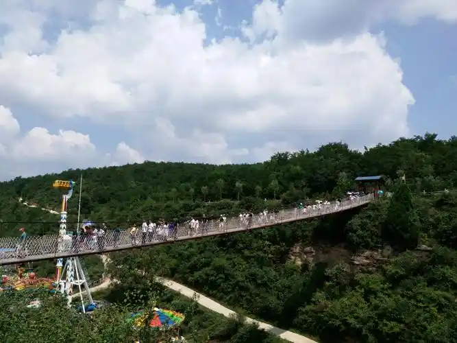 铜川金锁关石林景区