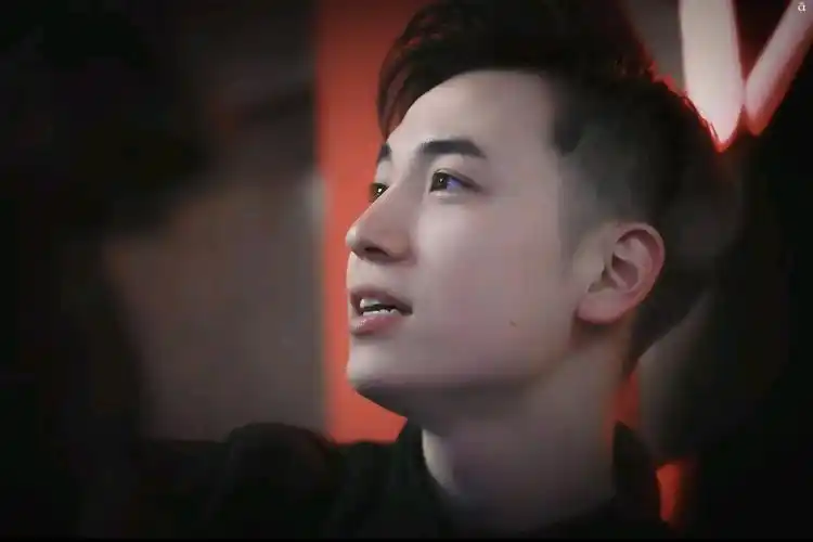 王九龙是郭德纲什么人 王九龙家里是做什么的-face妆点网