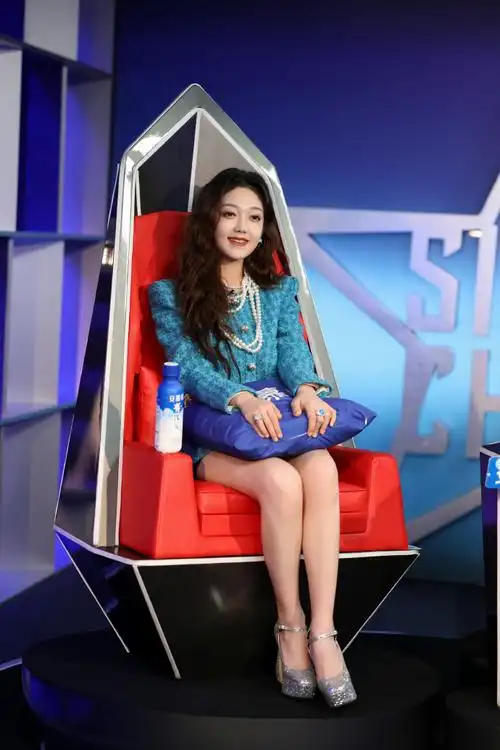 中国好声音#【导师助教剧照大赏】伴随着四大战队一路披荆斩棘的导师